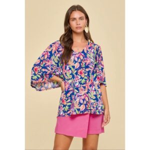 Dear Scarlett - Floral Half Sleeve V Neck Top - Medium