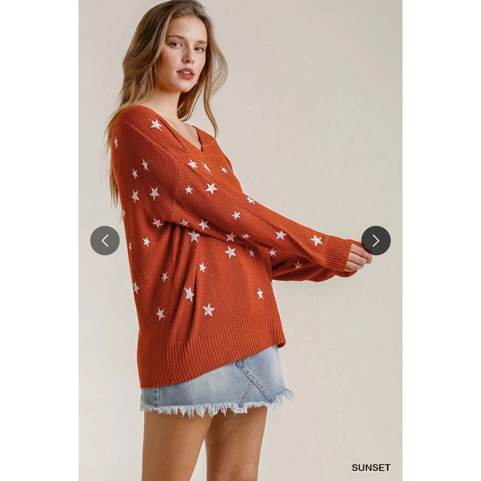 Umgee - Star Stamped Sweater - Medium - Image 3
