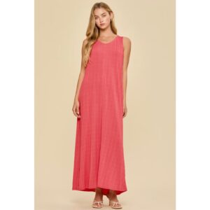 Andree by UNIT - Coral Textured V-Neck Maxi Dress - Small